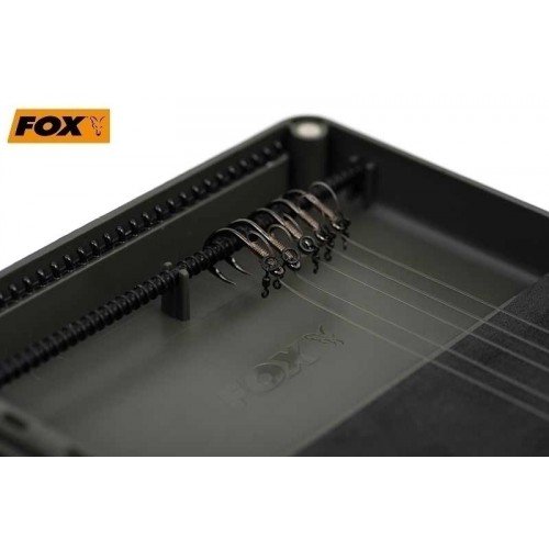 Твърд класьор за поводи Fox Edges Large Rig Box