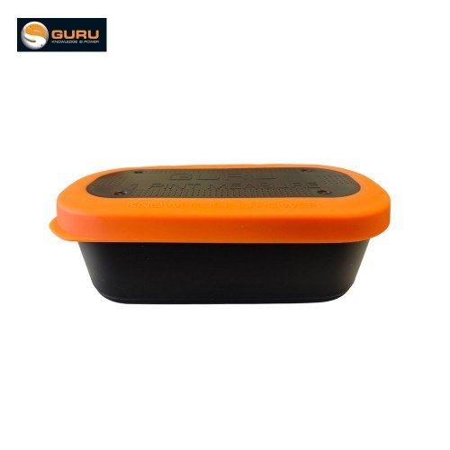 Кутия за пелети и стръв Guru Bait Box Orange 570 мл Кутия за пелети и стръв Guru Bait Box Orange 570 мл
