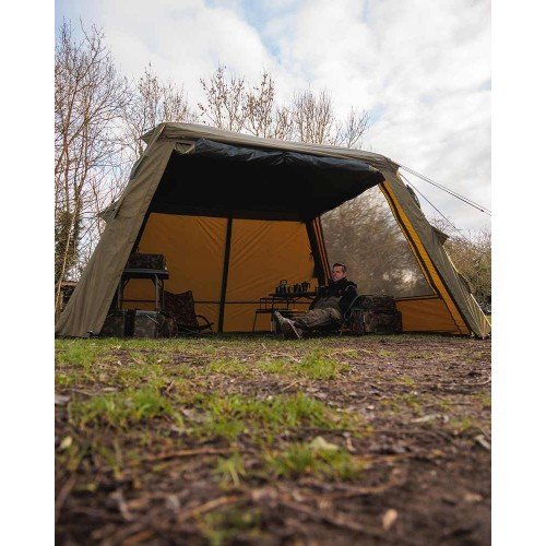 Шатра Fox Air Frame Social Shelter с надуваема рамка Шатра Fox Air Frame Social Shelter с надуваема рамка