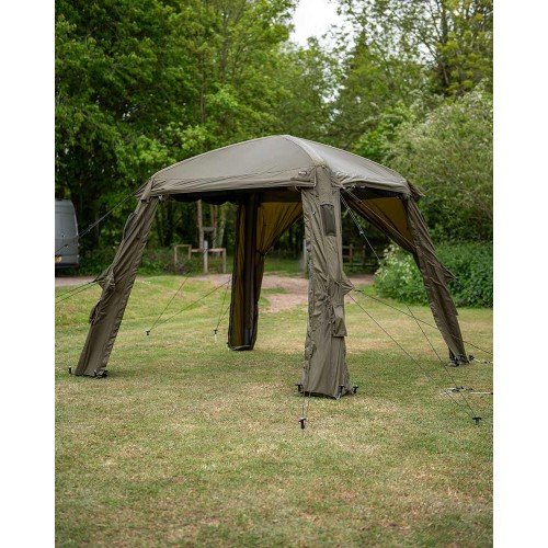 Шатра Fox Air Frame Social Shelter Medium с надуваема рамка Шатра Fox Air Frame Social Shelter Medium с надуваема рамка