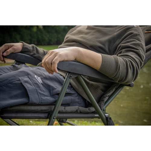 Solar Undercover Green Recliner Chair стол с подлакътници Solar Undercover Green Recliner Chair стол с подлакътници